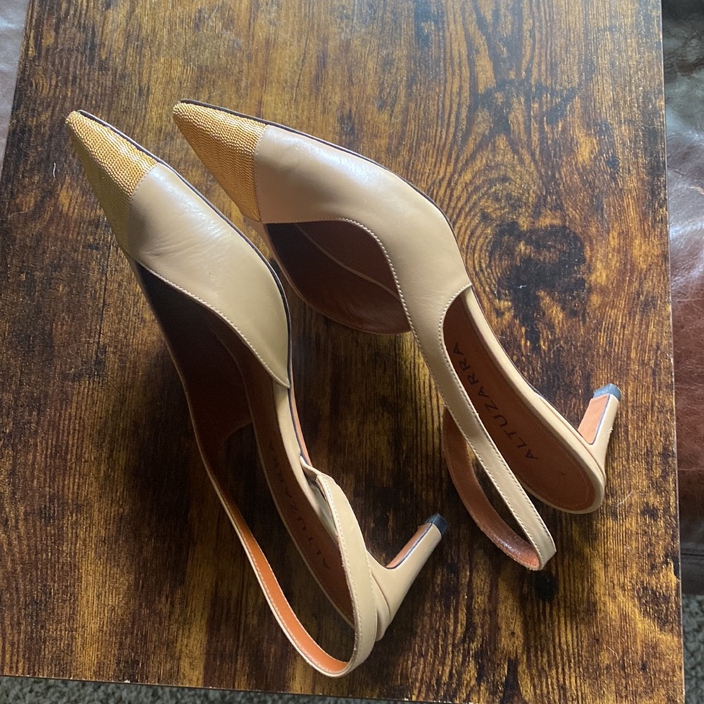 Altuzzara gold and nude beige leather sling back heels 38 / 8 - Picture 4 of 7